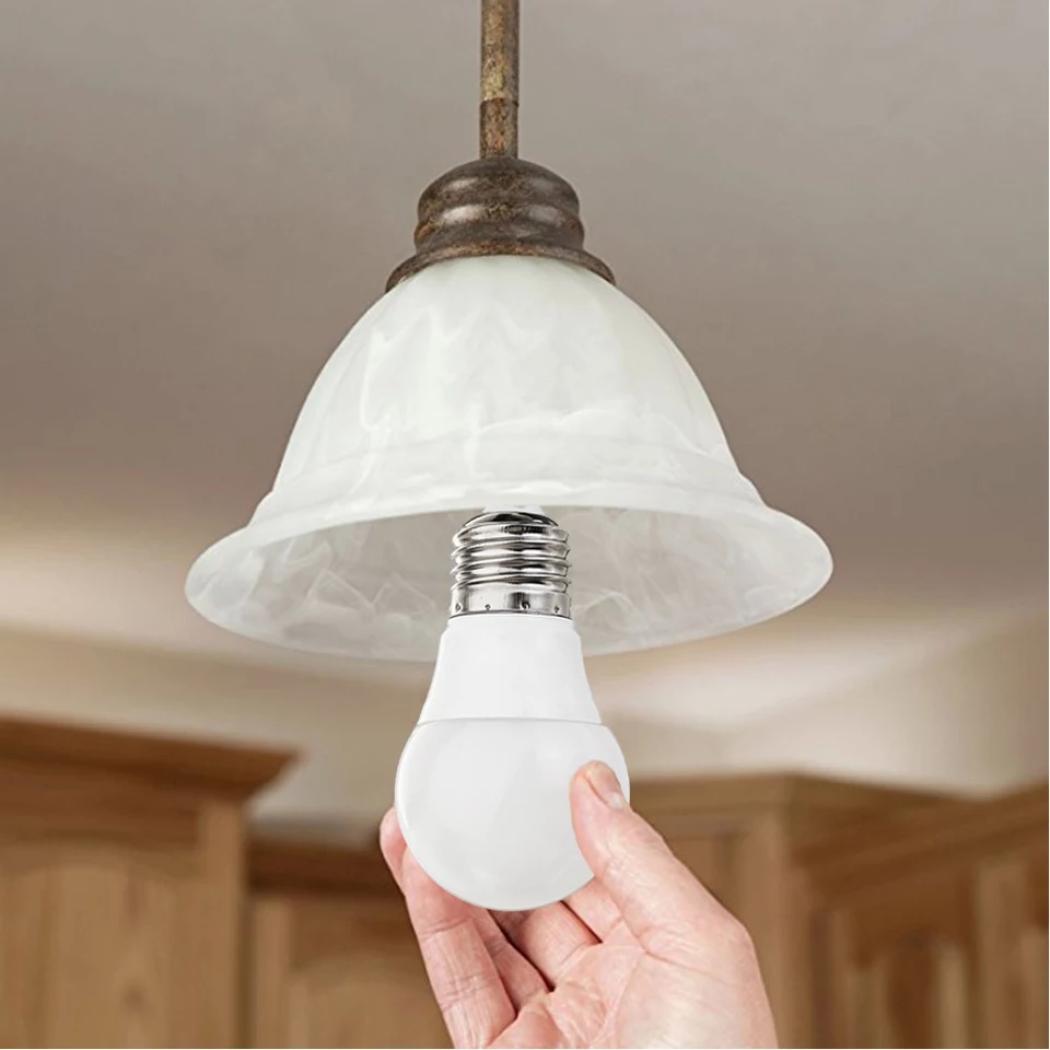 FOCO LED 3W T/GLOBO 3000K
